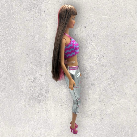 Glam N Jam Teresa Barbie Doll Flexible Waist Body Twist Hair Pink/Brown EUC - Picture 4 of 13